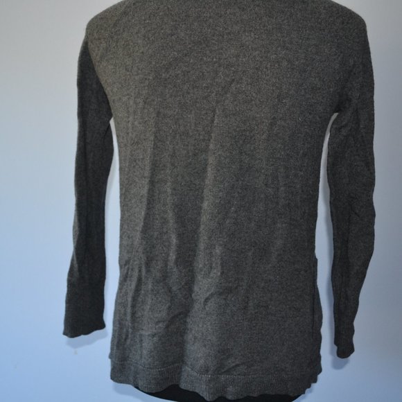 cardigan - Picture 5 of 6